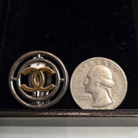 Chanel Vintage Mixed Metals Wheel Coco Mark - Picture 7 of 7